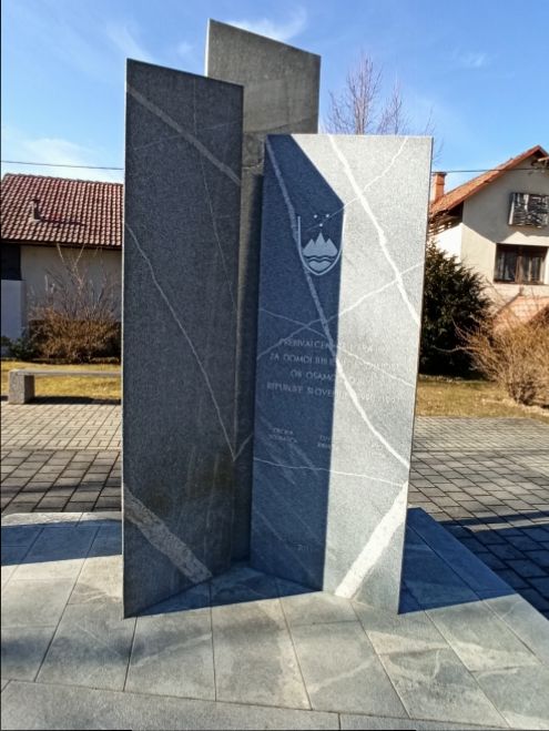Spominsko obeležje Sodražica